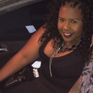 Meet your Posher, Monica